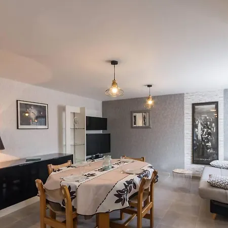 Gite Gites De France - Le Mannevillette Holiday home