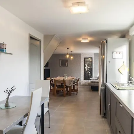 Gite Gites De France - Le Mannevillette Vakantiehuis Mannevillette