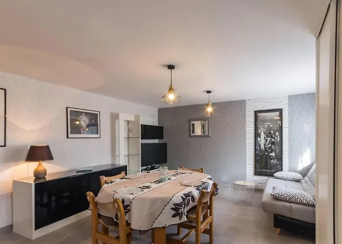 Gite Gites De France - Le Mannevillette Holiday home